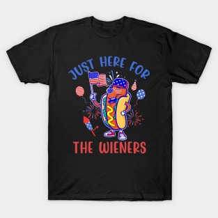 I'm Just Here For The Wieners 4th Of July Hot Dog Gift For Men Women T-Shirt